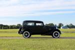 Ford V8 Deluxe Tudor Sedan 1937 года